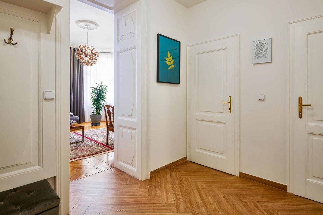 Pragueone Apartment,A/C,Terrace Praga Exterior foto