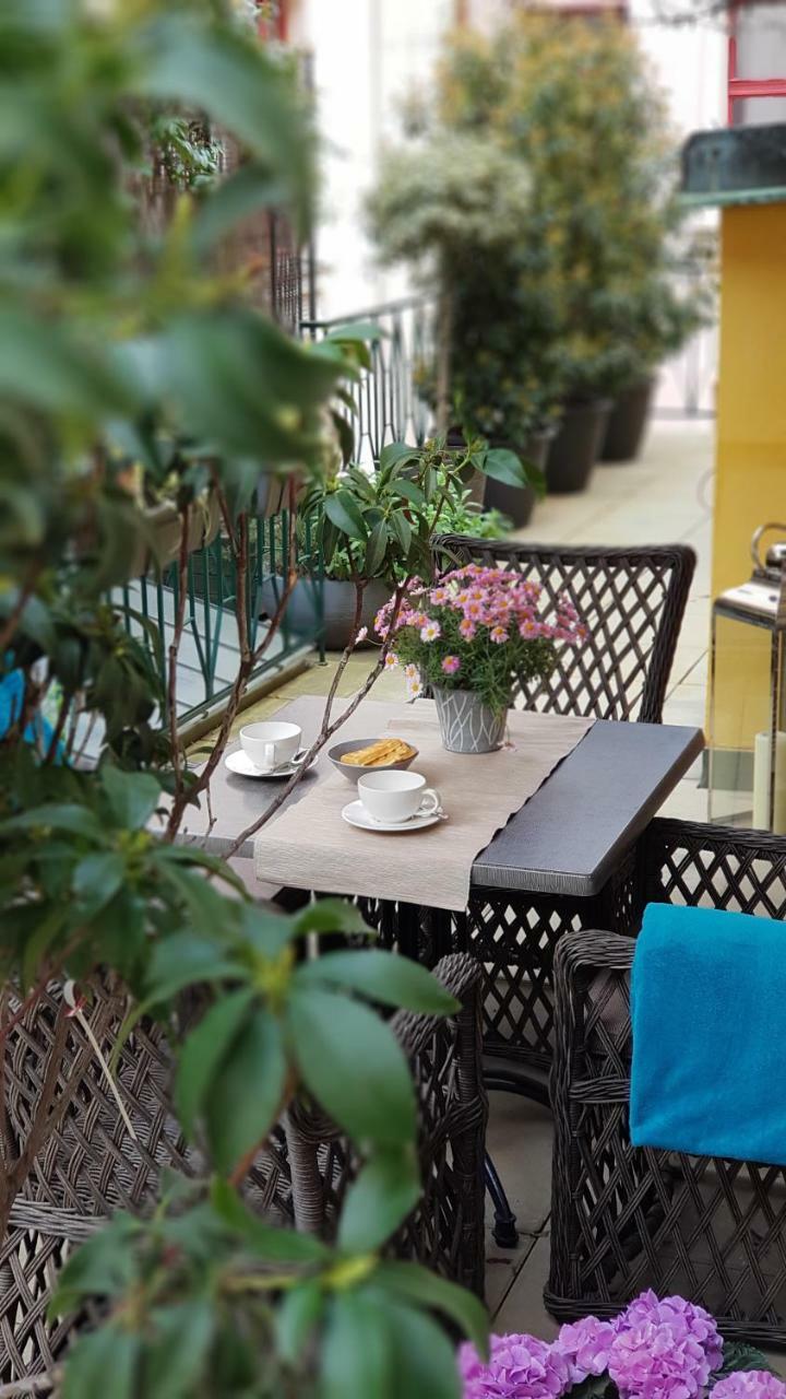 Pragueone Apartment,A/C,Terrace Praga Exterior foto