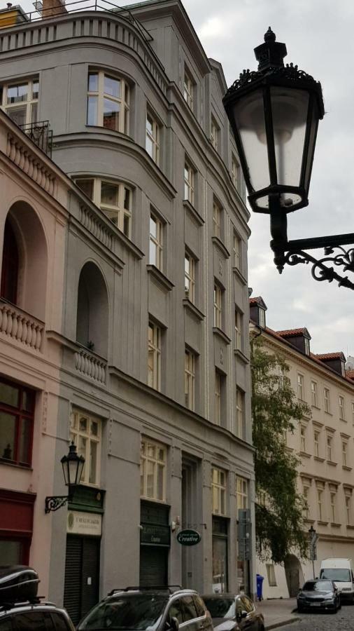 Pragueone Apartment,A/C,Terrace Praga Exterior foto